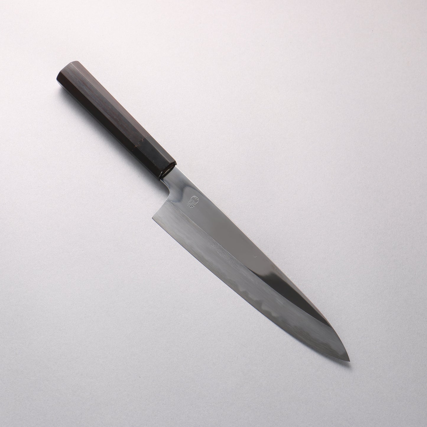重陽 青一鋼 鏡面仕上げ 牛刀包丁 210mm 黒檀　(口輪：黒水牛)柄