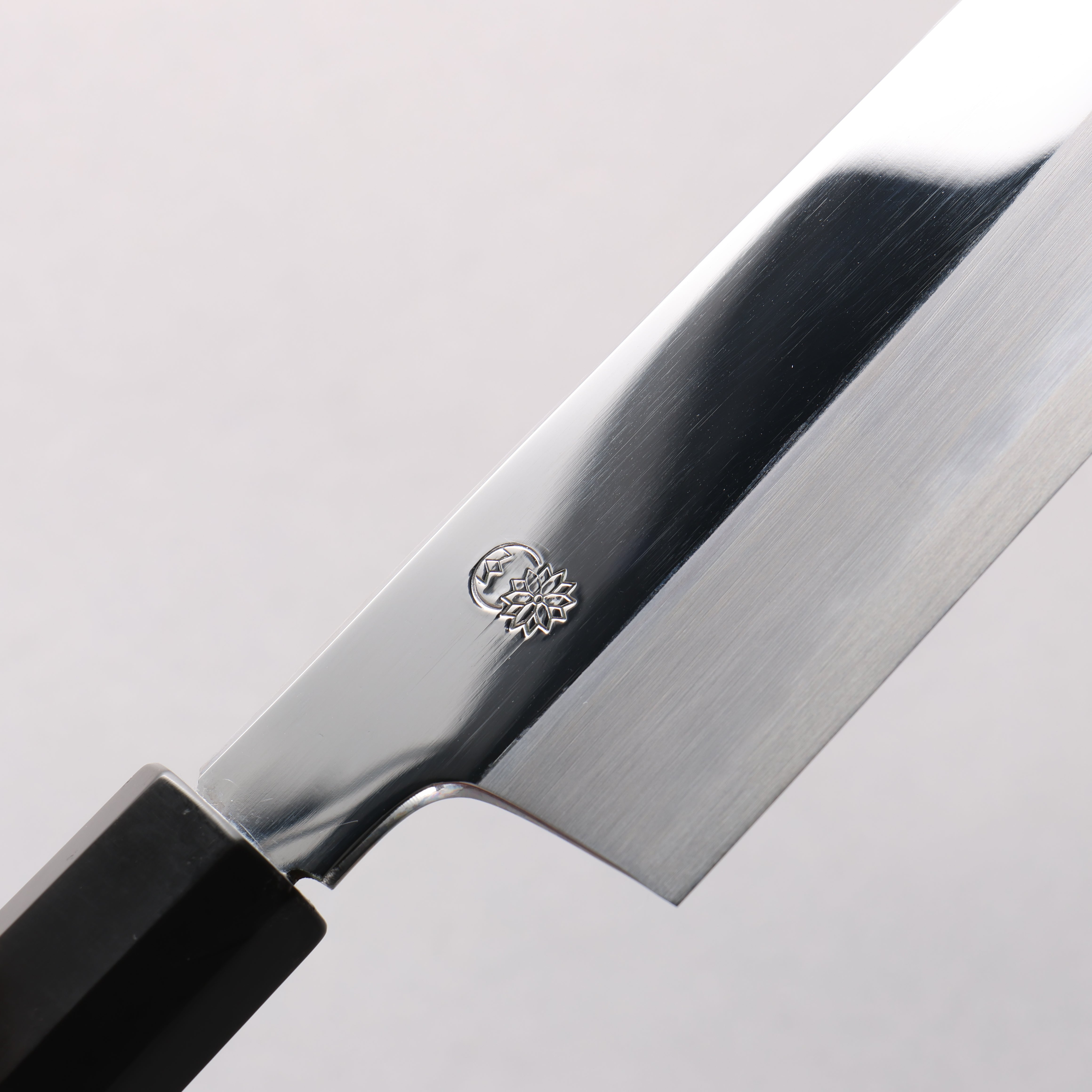 重陽 青一鋼 鏡面仕上げ 三徳包丁 180mm 黒檀 (口輪：黒水牛)柄 - 清助刃物