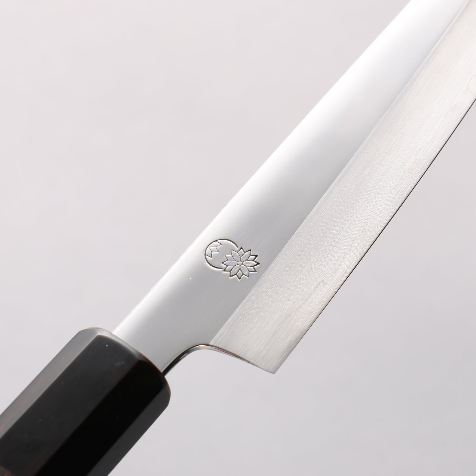 重陽 銀三鋼 鏡面仕上げ ペティーナイフ 135mm 黒檀　(口輪：黒水牛)柄