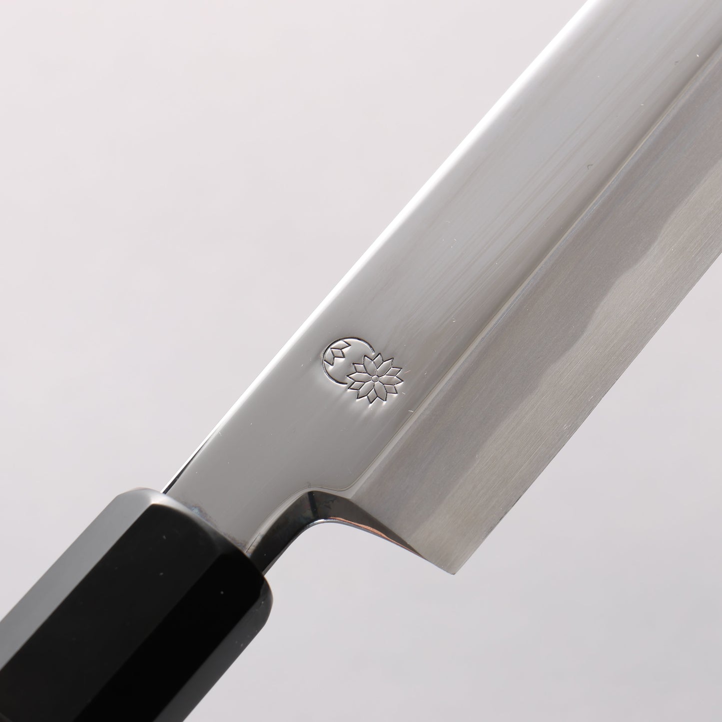 重陽 青一鋼 鏡面仕上げ 柳刃包丁 300mm 黒檀　(口輪：黒水牛)柄