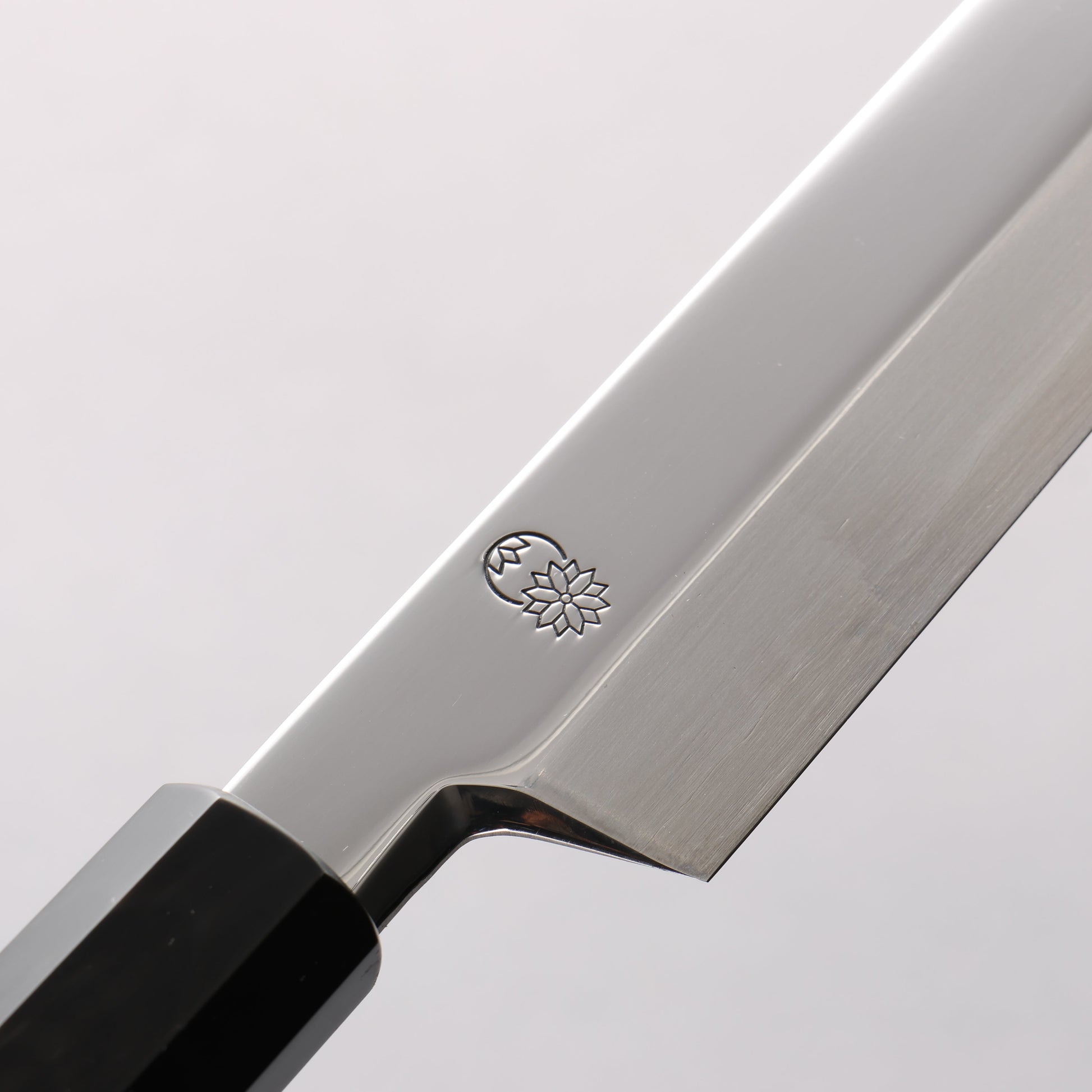 重陽 銀三鋼 鏡面仕上げ 切付柳刃包丁 270mm 黒檀　(口輪：黒水牛)柄