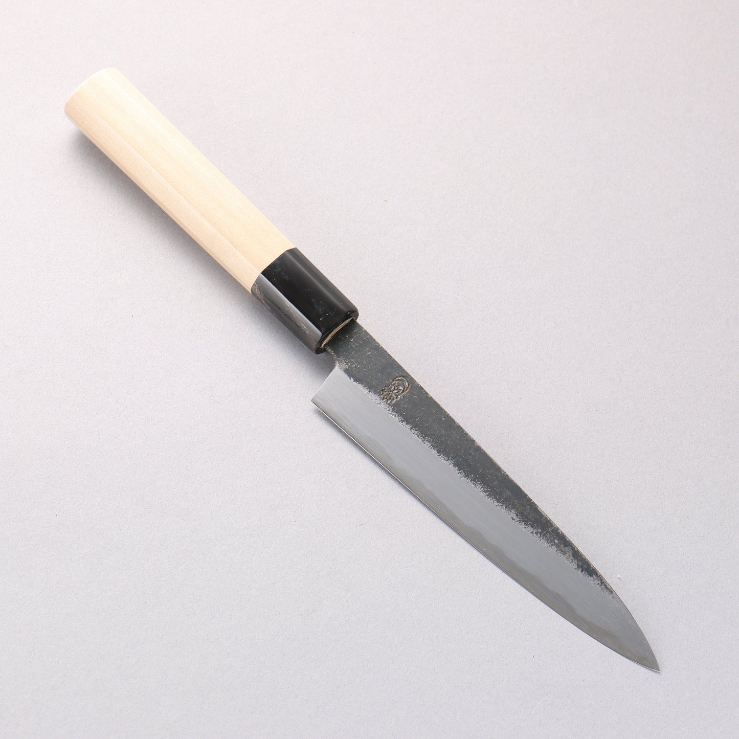 菊月 白ニ鋼 黒仕上げ ペティーナイフ 150mm 朴柄 - 清助刃物
