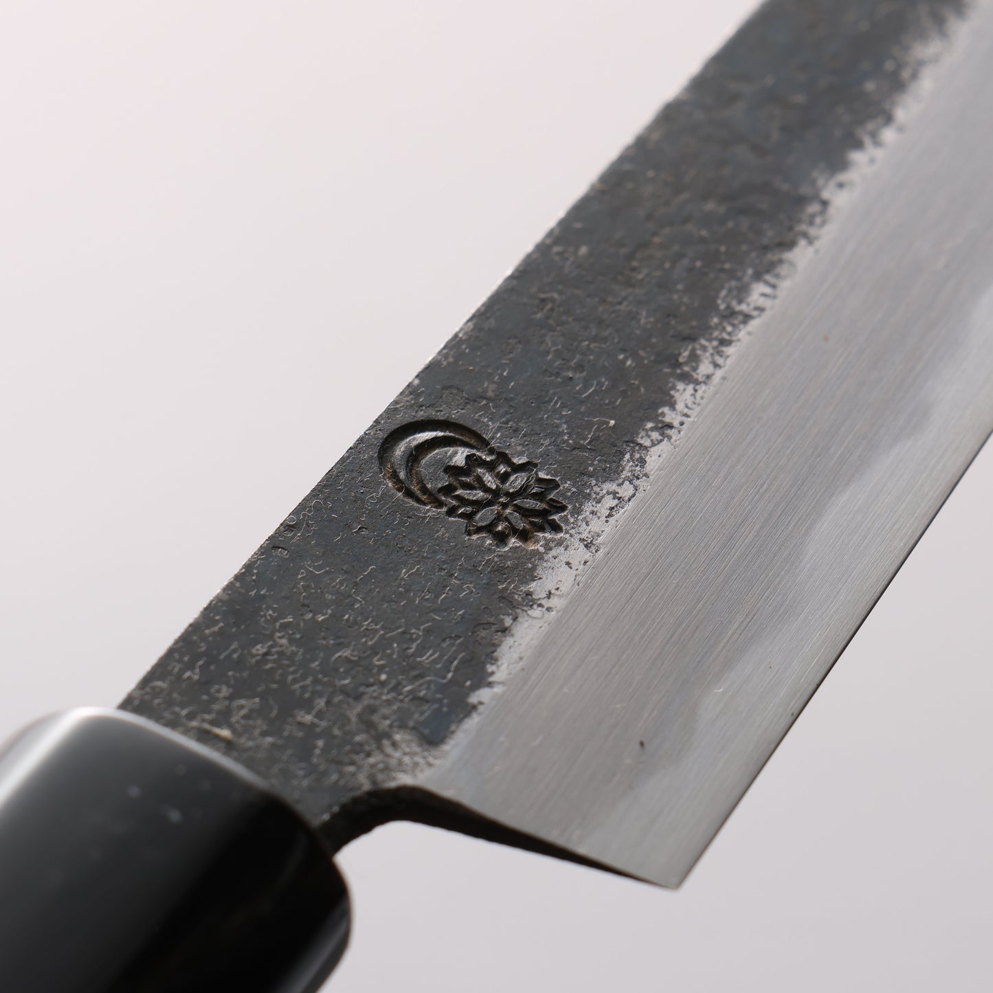 菊月 白ニ鋼 黒仕上げ ペティーナイフ 150mm 朴柄 - 清助刃物