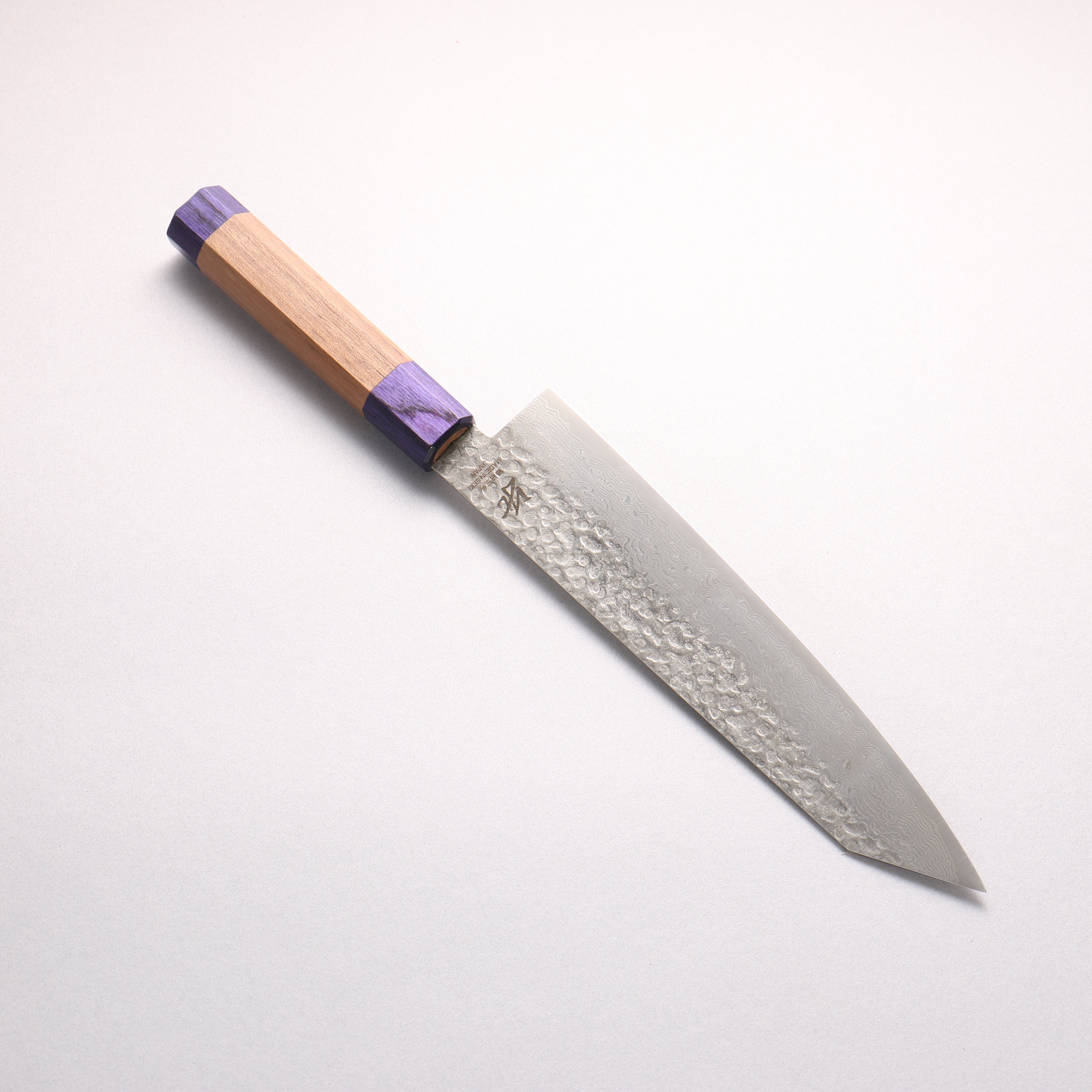 清助 銀三鋼 鎚目 ダマスカス マット 切付牛刀包丁 210mm ウォルナット (両側青口輪)柄 - 清助刃物
