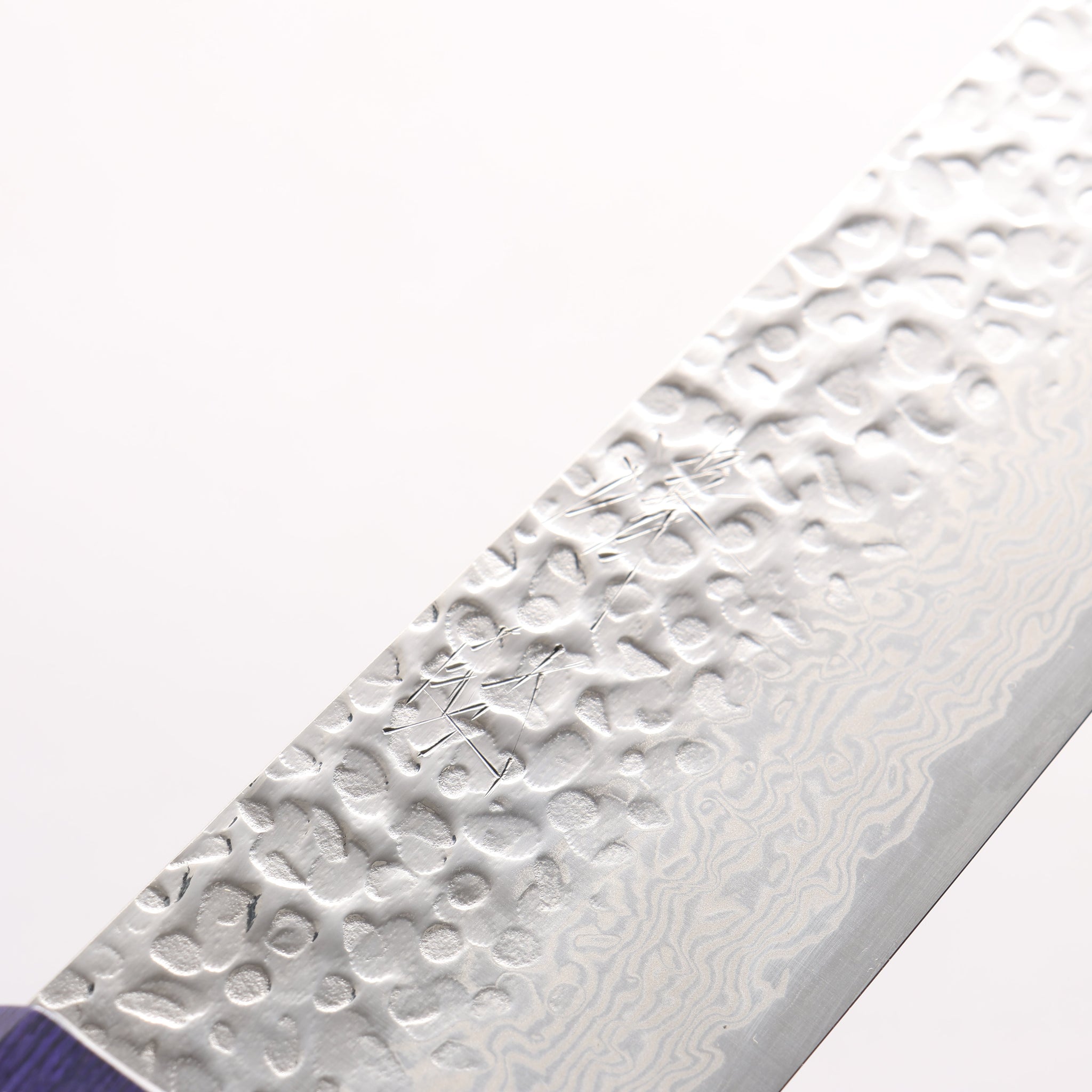 清助 銀三鋼 鎚目 ダマスカス 切付牛刀包丁 210mm ウォルナット (両側青口輪)柄 - 清助刃物