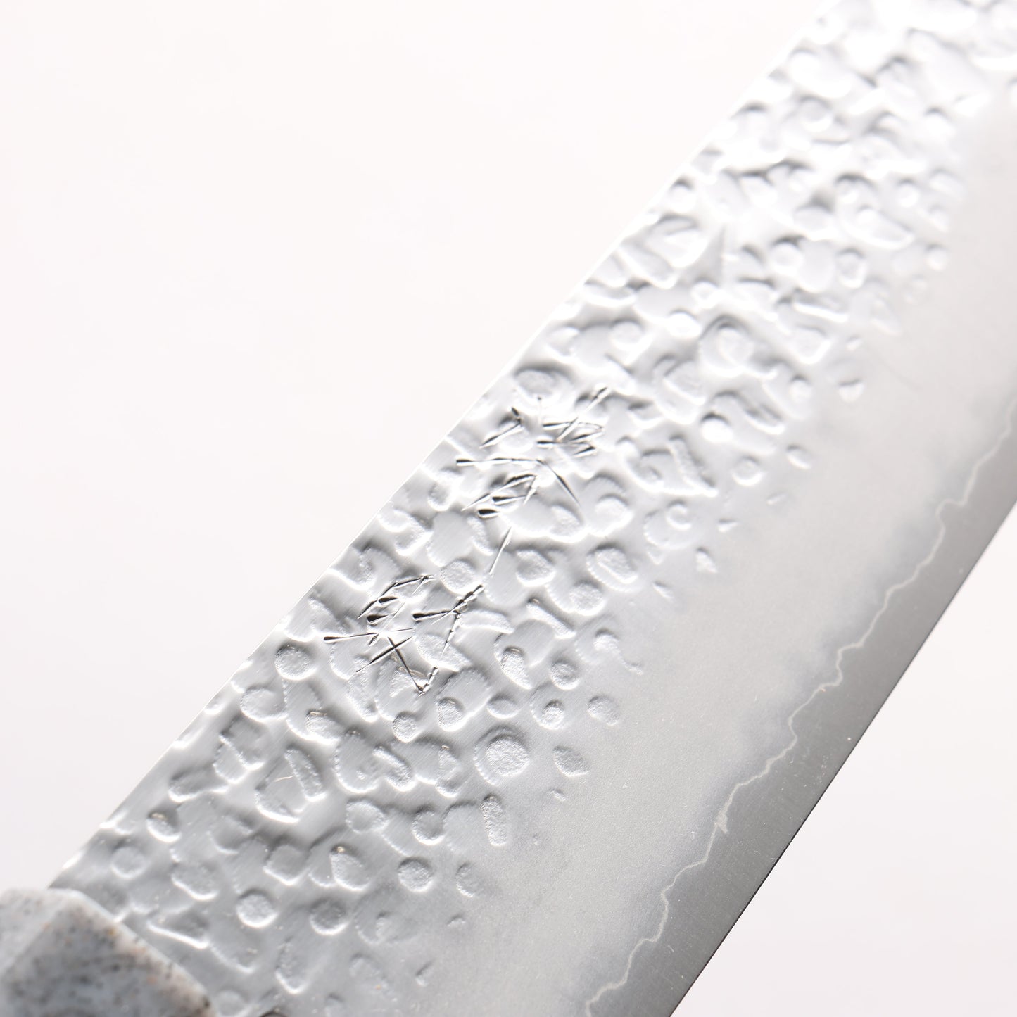 清助 銀三鋼 鎚目 切付牛刀包丁 210mm ウォールナット（口輪：グレー樹脂）柄