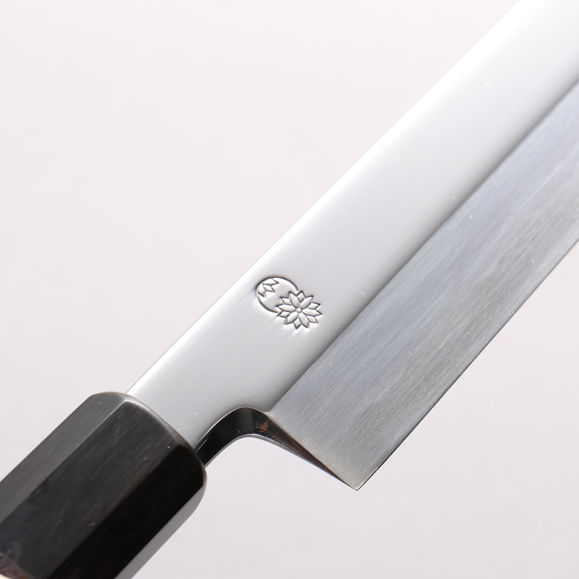 重陽 青一鋼 鏡面仕上げ 切付柳刃包丁 300mm 黒檀　(口輪：黒水牛)柄