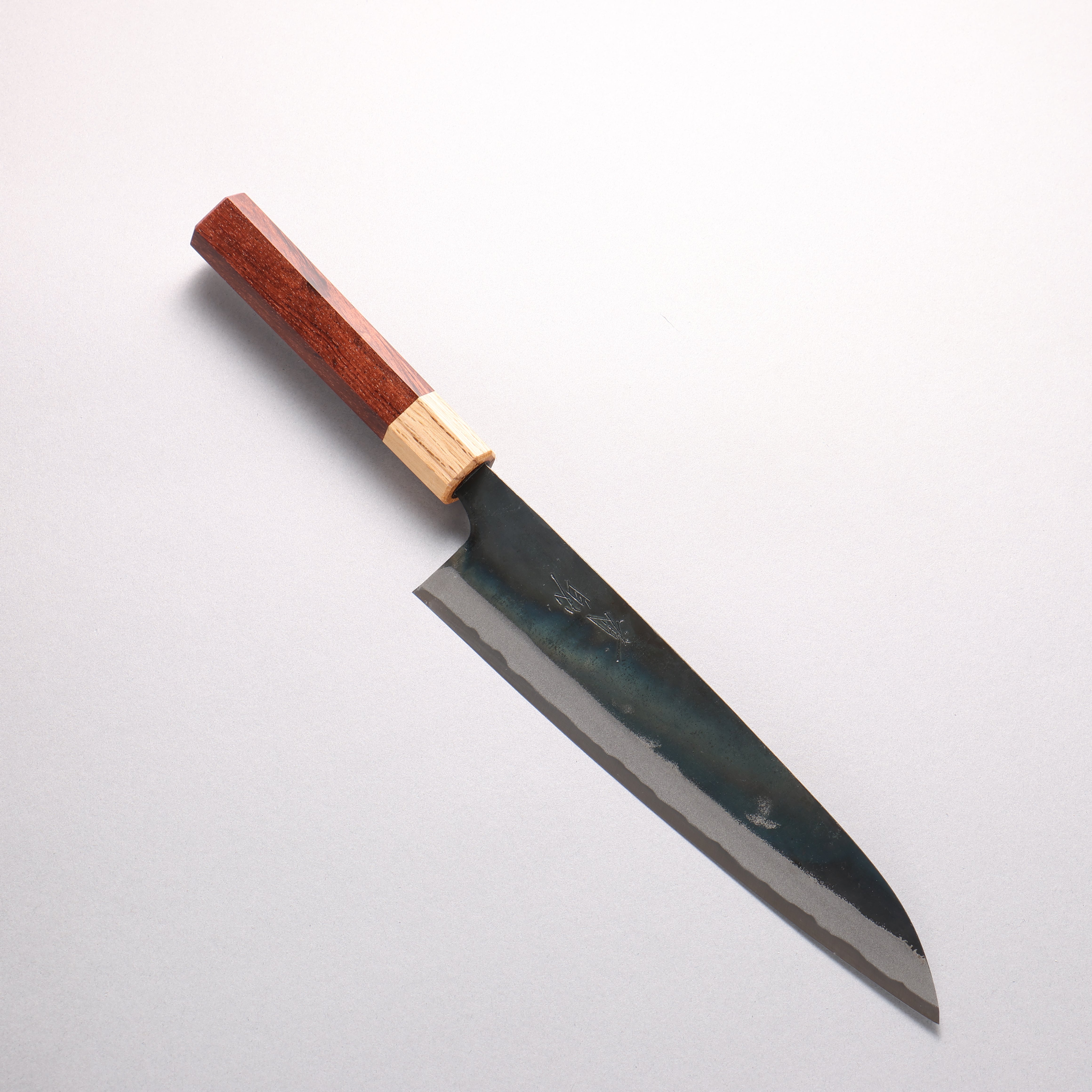 清助 青一鋼 黒仕上げ 牛刀包丁 210mm 紫檀 (口輪：樫)柄 - 清助刃物