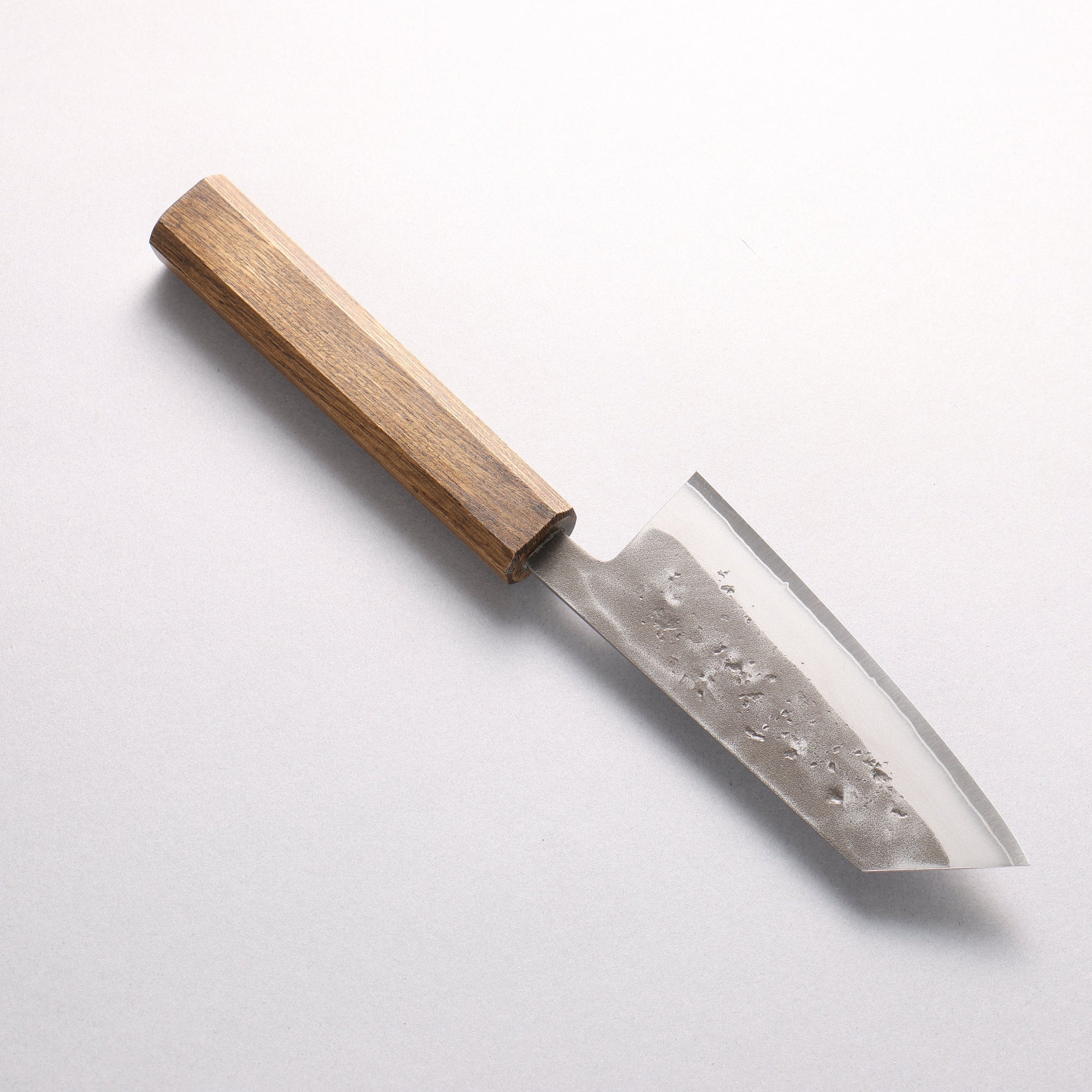 翁流 SLD鋼 梨地 小文化包丁 125mm 樫 （煙黒）柄 - 清助刃物
