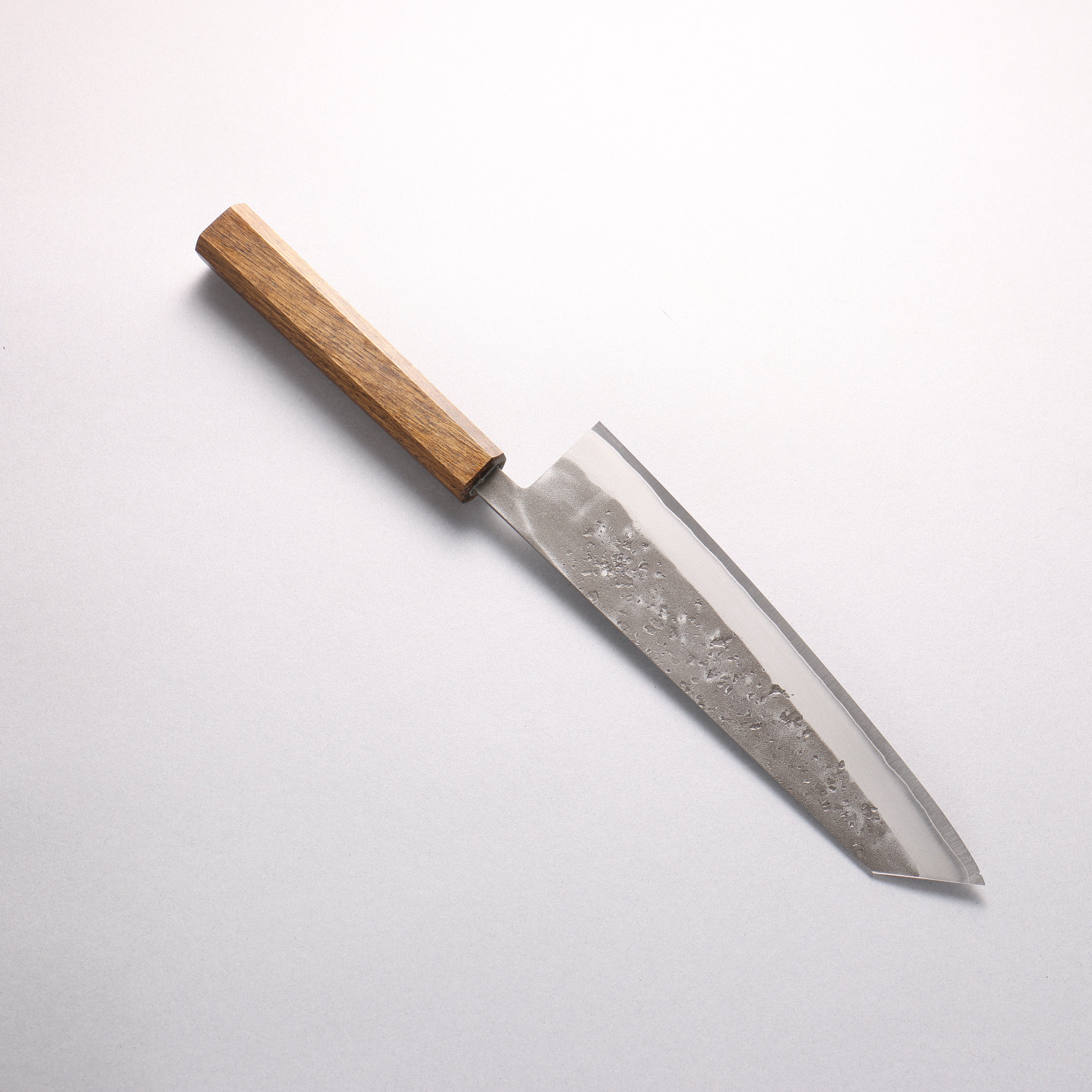 翁流 SLD鋼 梨地 切付牛刀包丁 200mm 樫 （煙黒）柄 - 清助刃物