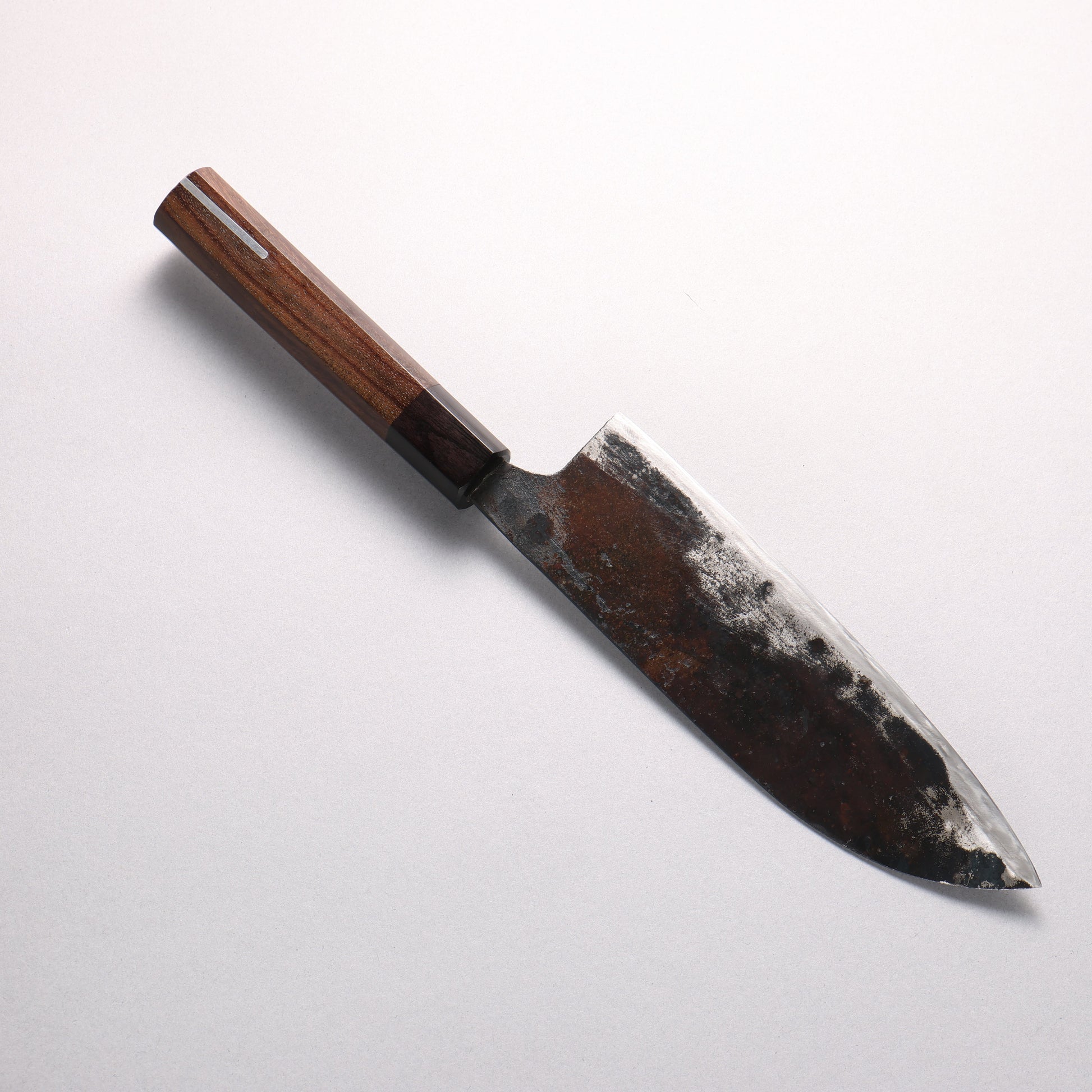 伊藤重光 玉鋼 隕石クラッド 黒仕上げ 三徳包丁 180mm 紫檀 (口輪：黒合板/＋銀ライン)柄