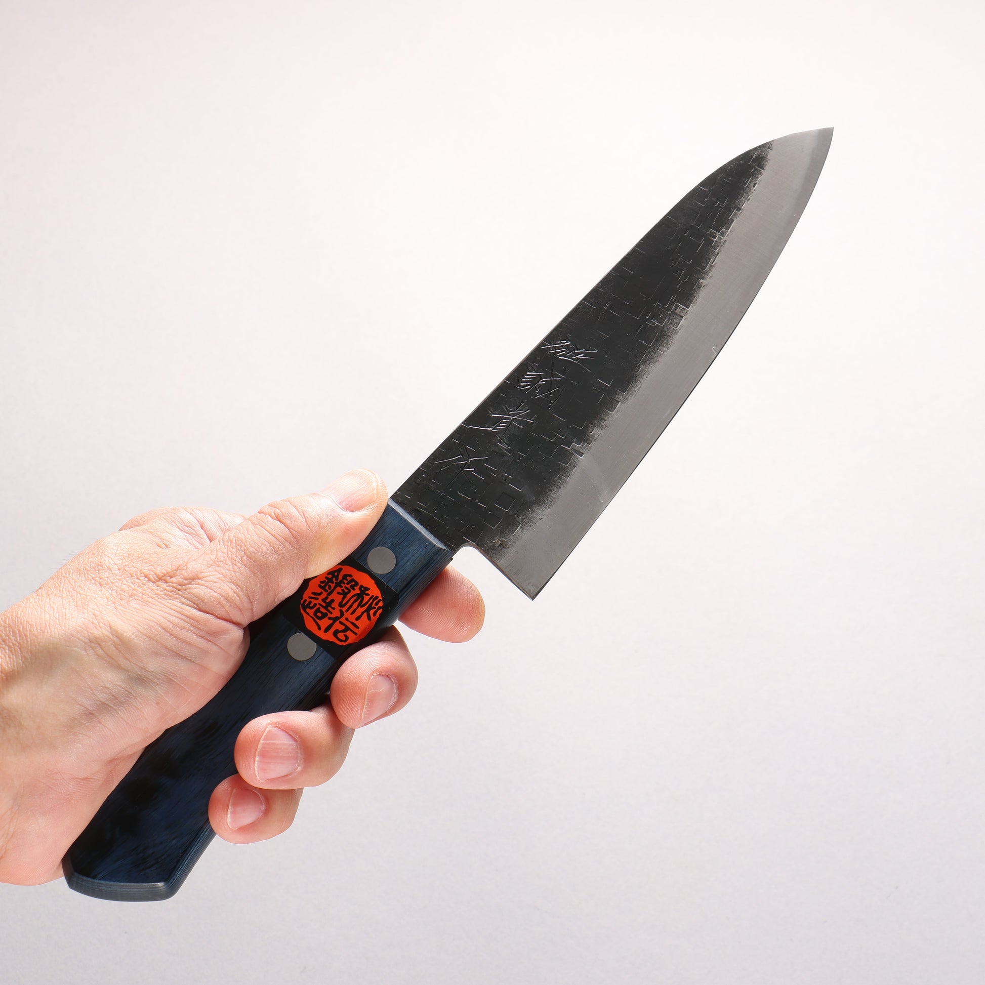 田中 誠貴 青ニ鋼 黒仕上げ 鎚目(角) 小三徳包丁 150mm 青合板柄