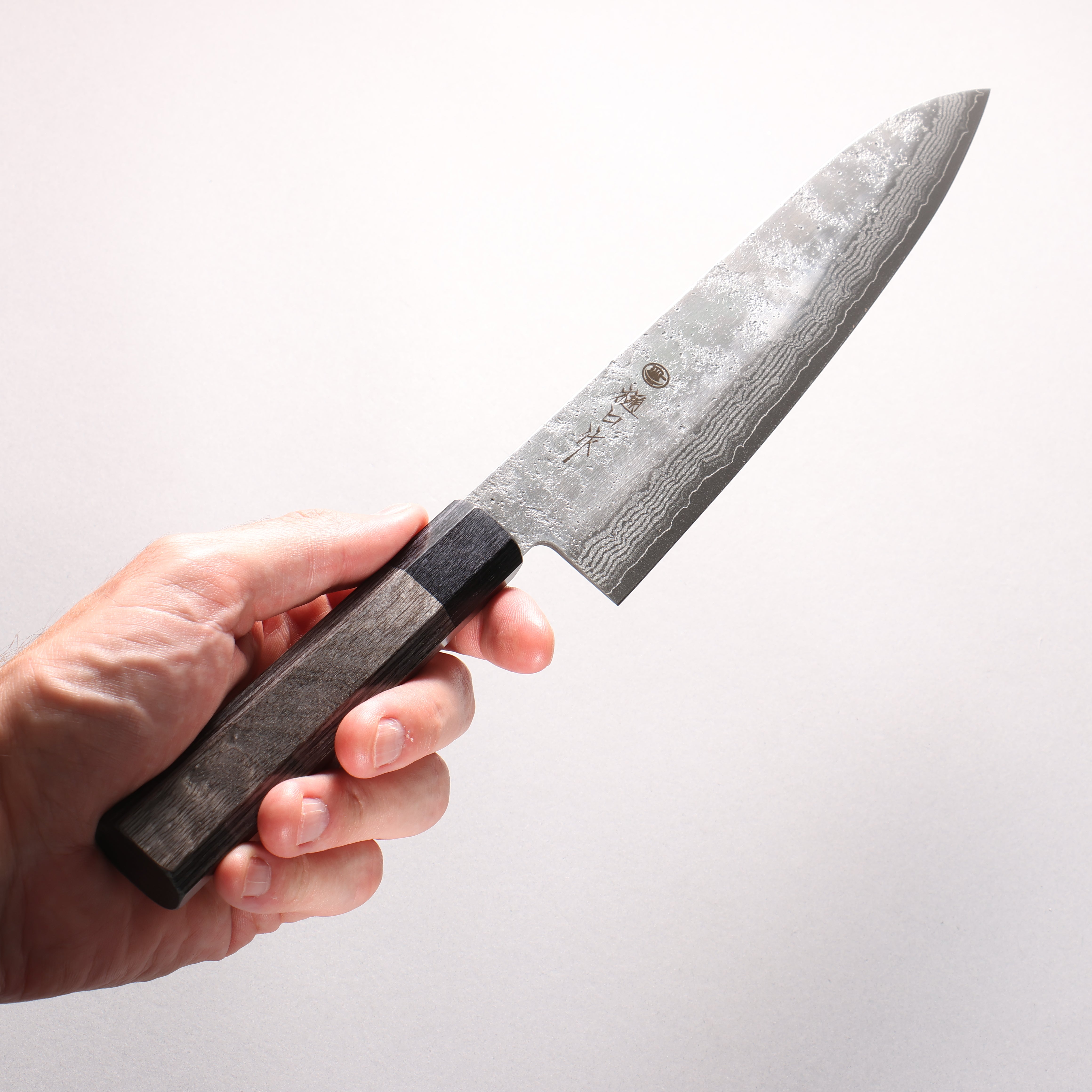 樋口 V金10号 8層ダマスカス 梨地 牛刀包丁 210mm グレー合板柄 - 清助刃物