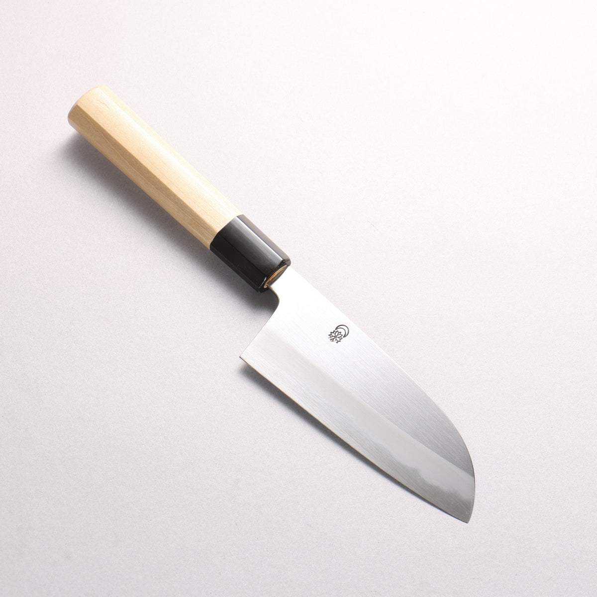 菊月 白ニ鋼 霞研 三徳包丁 130mm 朴 (口輪：水牛)柄
