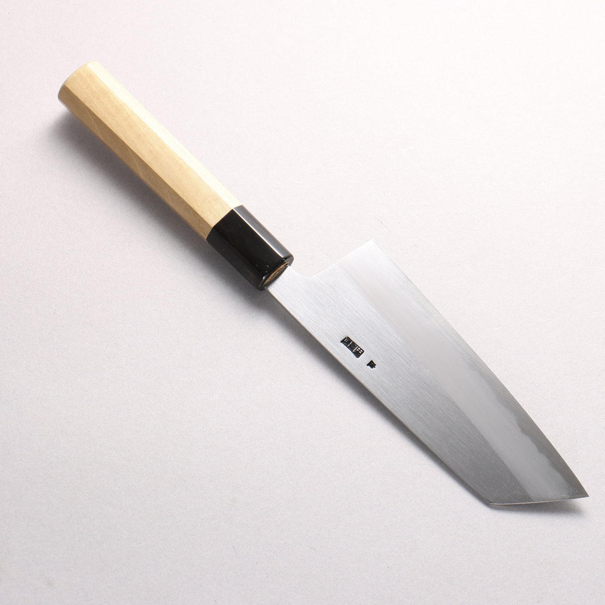 菊月 白ニ鋼 霞研 切付三徳包丁 150mm 朴 (口輪：水牛)柄