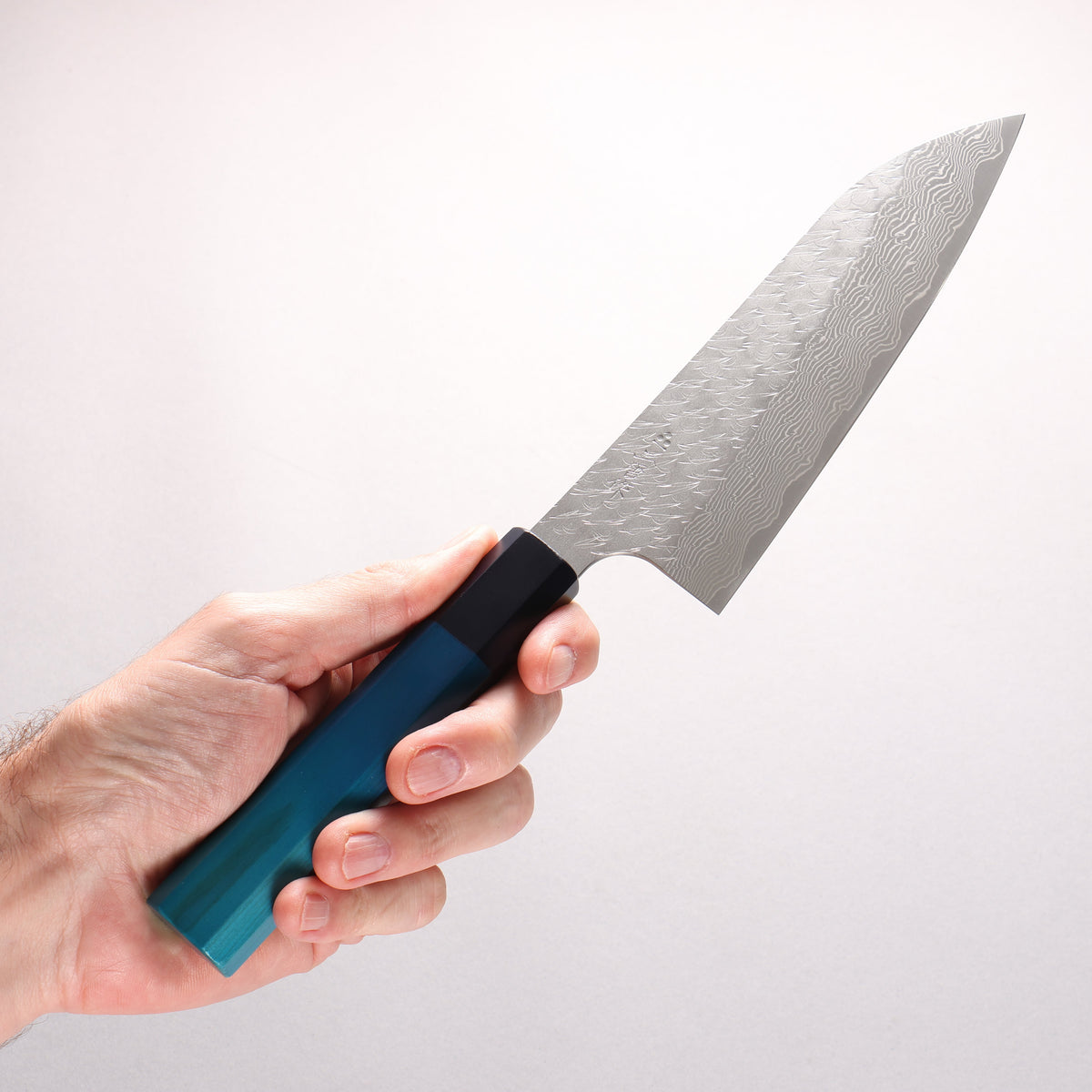 二唐 SPG STRIX 鎚目 ダマスカス 三徳包丁 180mm 藍染柄 - 清助刃物