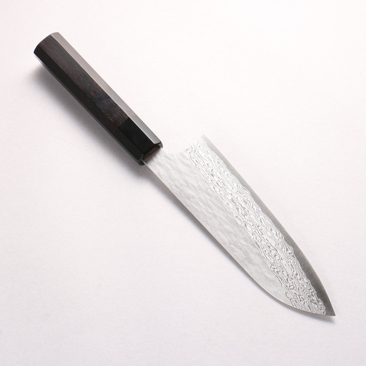 二唐 VG-XEOS 鎚目 ダマスカス 三徳包丁 180mm 黒檀 (口輪：黒水牛)柄 - 清助刃物