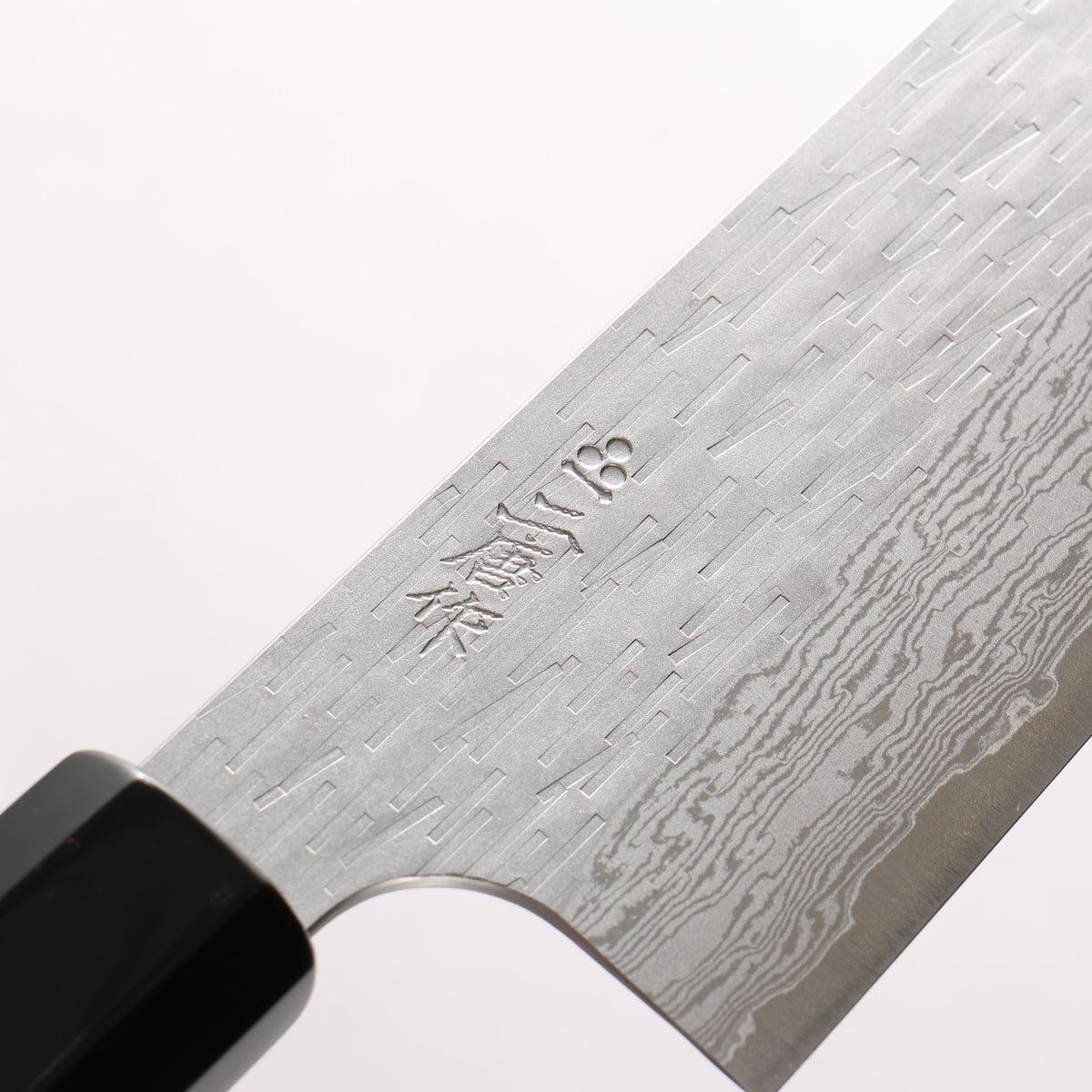 二唐 VG-XEOS 鎚目 ダマスカス 三徳包丁 180mm 黒檀 (口輪：黒水牛)柄 - 清助刃物
