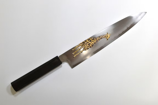 堺 孝行 窪田金属飾刻 麒麟 銀三鋼 牛刀包丁 240mm 黒檀 (口輪：黒水牛銀輪)柄 - 清助刃物