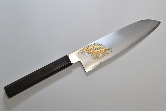 堺 孝行 窪田金彫刻 ウミガメ 銀三鋼 三徳包丁 180mm 黒檀 (口輪：黒水牛銀輪)柄 - 清助刃物