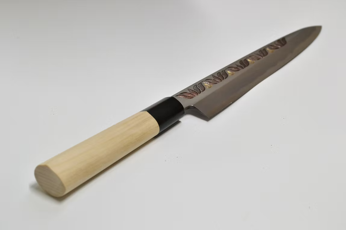 堺 孝行 窪田金属飾刻 蓮の花 白鋼 霞研 柳刃包丁 270mm 朴 (口輪：水牛)柄