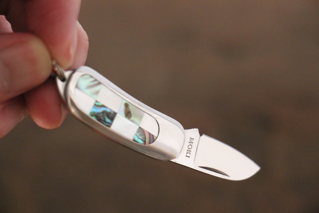 Moki Mini Pendant Pocket Knife w/ Checkered White Mother of Pearl and Abalone - 清助刃物