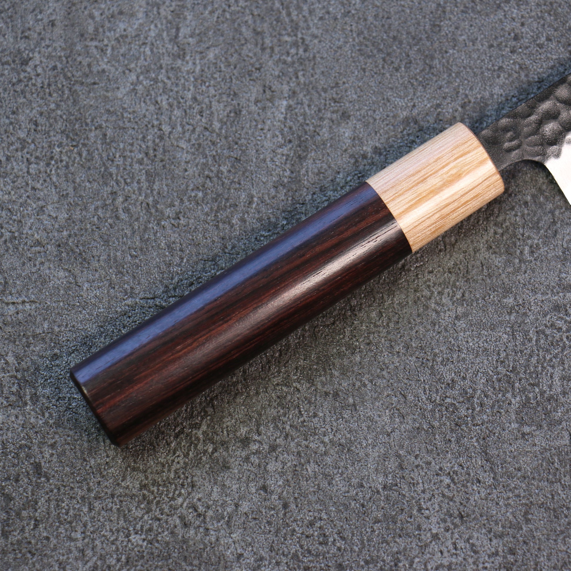 清助 紫檀 青スーパー鋼 鎚目 黒打 ペティーナイフ  135mm 紫檀柄 - 清助刃物