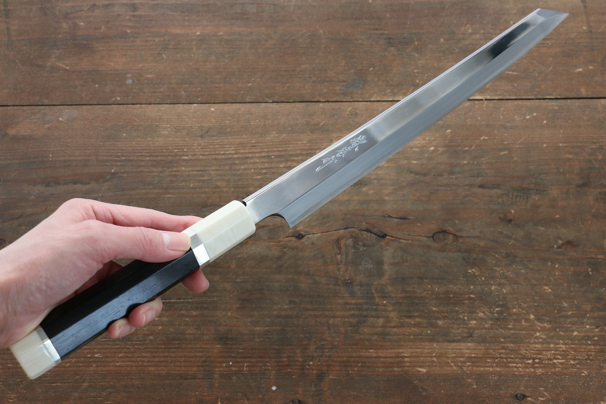 堺 孝行 飛燕 銀三鋼 鏡面仕上げ 切付柳刃包丁  300mm 両側リング付き黒檀柄 鞘付き - 清助刃物