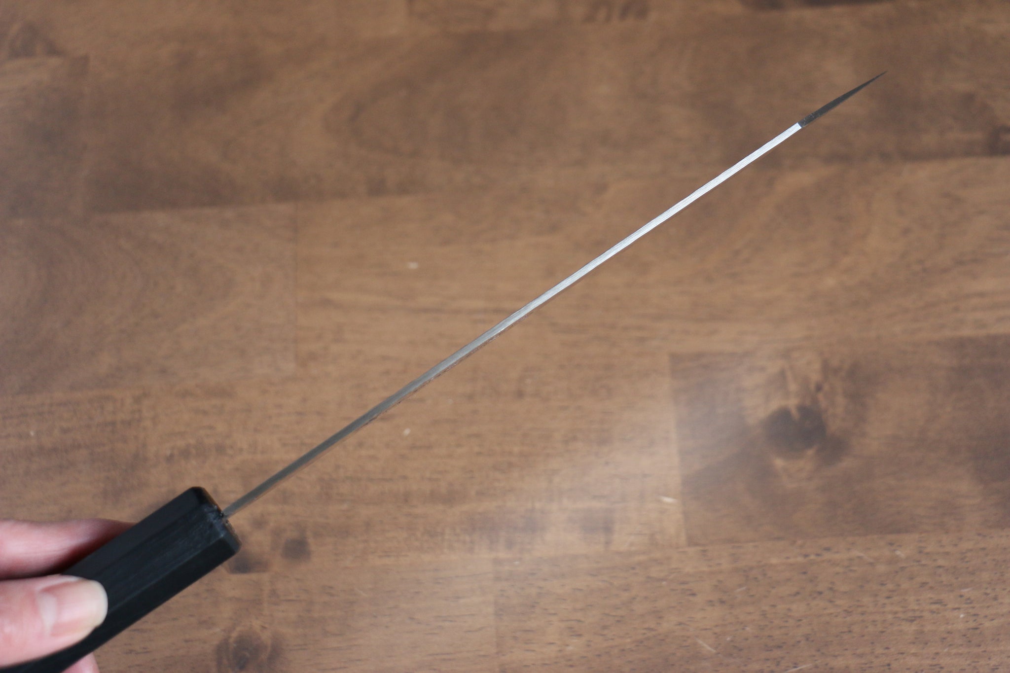 堺 孝行 なないろ VG10 33層 剣型牛刀包丁  190mm ABS樹脂(乾漆墨黒)柄 - 清助刃物