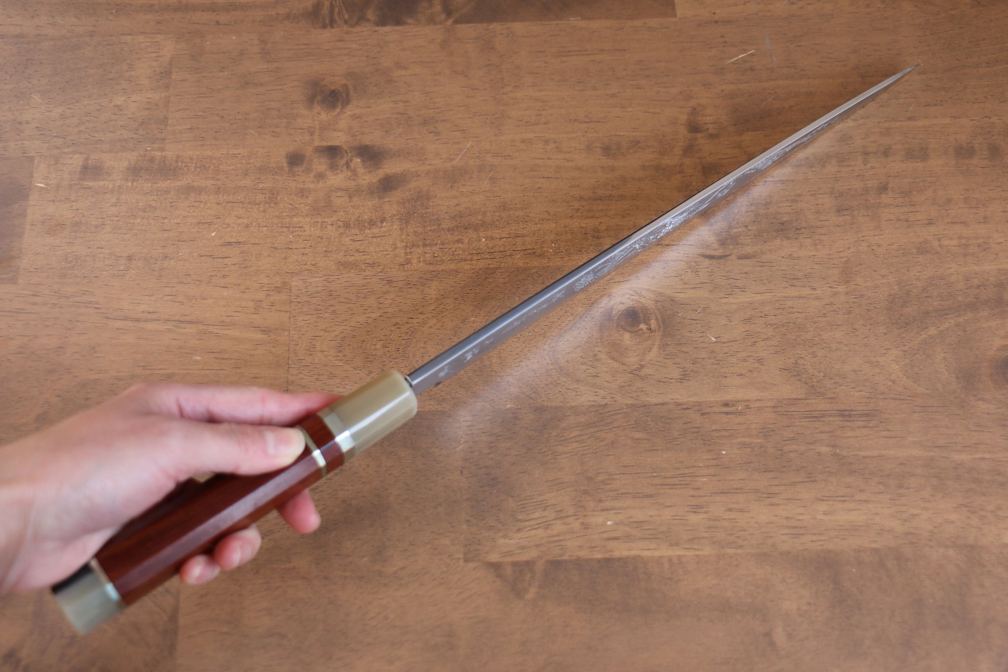 堺 孝行 天龍 うずしお 青ニ鋼 ドラゴンの彫刻入り 柳刃包丁  300mm 赤黒檀柄 鞘付き - 清助刃物