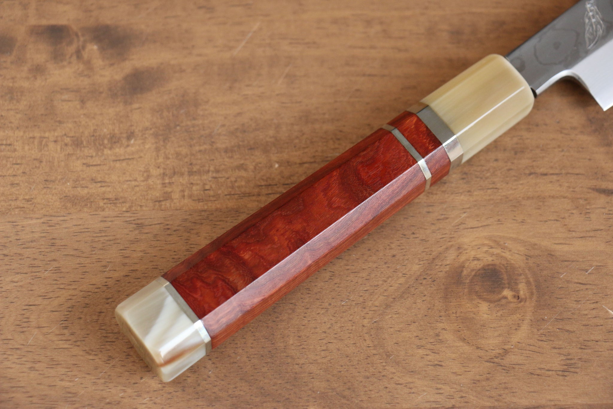 堺 孝行 天龍 うずしお 青ニ鋼 ドラゴンの彫刻入り 柳刃包丁  300mm 赤黒檀柄 鞘付き - 清助刃物