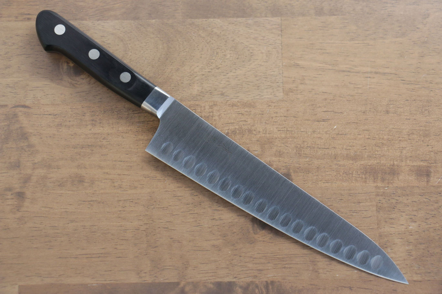 清助 スウェーデン鋼 牛刀サーモン  210mm 黒合板柄 - 清助刃物