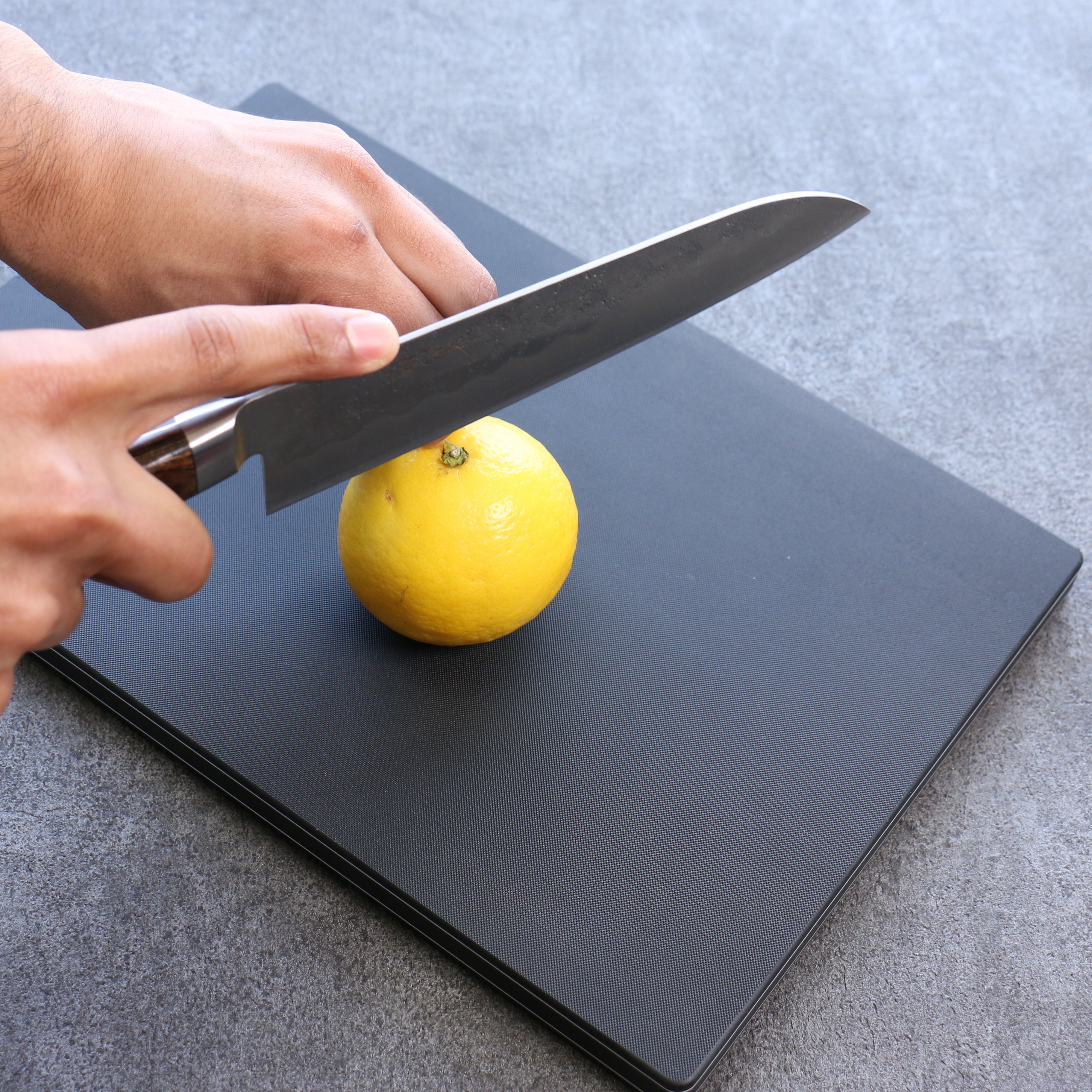 長谷川まな板 Pro-PE Lite Black 360 x 200mm – 清助刃物 Japan