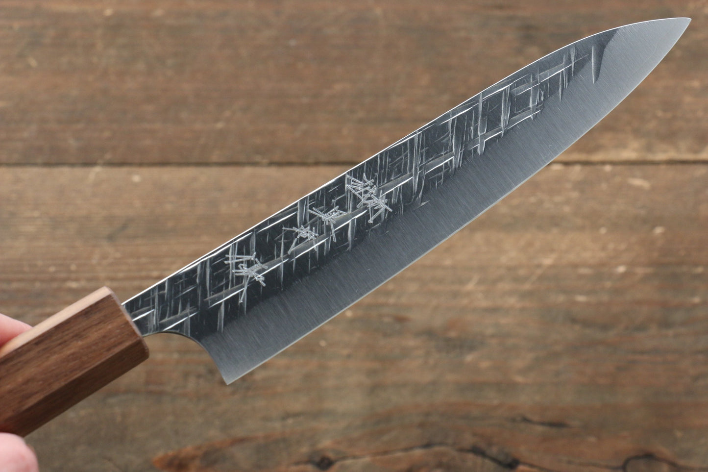 黒崎 優 雷神 コバルトスペシャル鋼 鎚目 ペティーナイフ  150mm ウォルナット柄 - 清助刃物