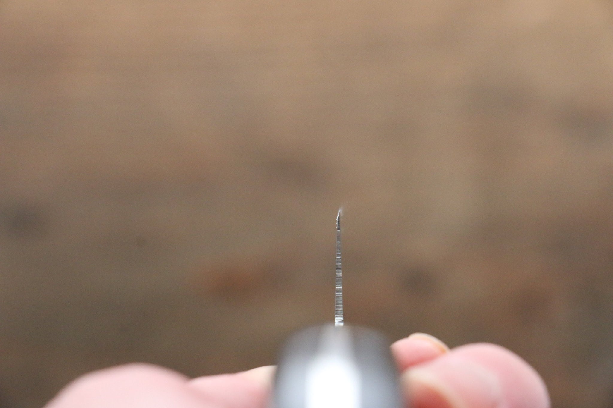 堺 孝行 グランドシェフ グランドシェフ スウェーデン鋼 筋引包丁 240mm 黒マイカルタ柄 - 清助刃物