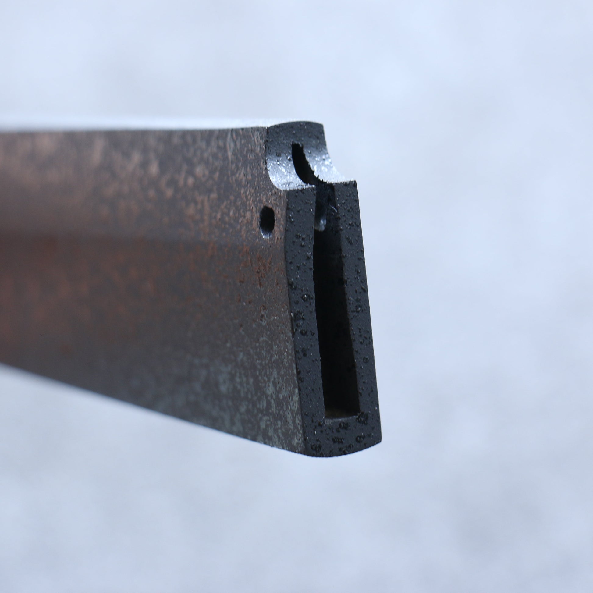 黒石目 朴 鞘 240mm 切付柳刃包丁用 合板ピン付き 金子 - 清助刃物