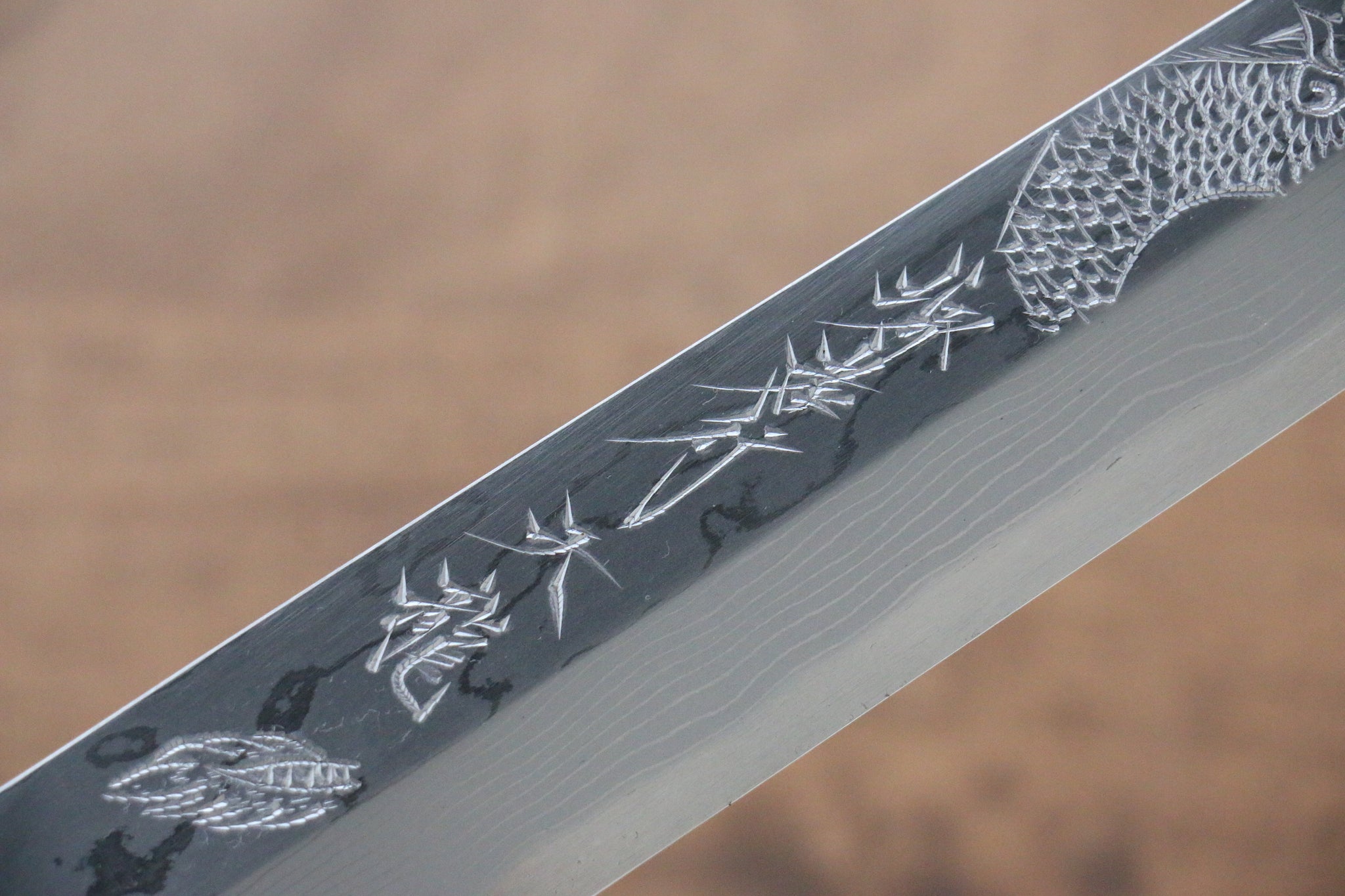 堺 孝行 天龍 うずしお 青ニ鋼 龍の彫刻入り 柳刃包丁  300mm 赤黒檀柄 鞘付き - 清助刃物