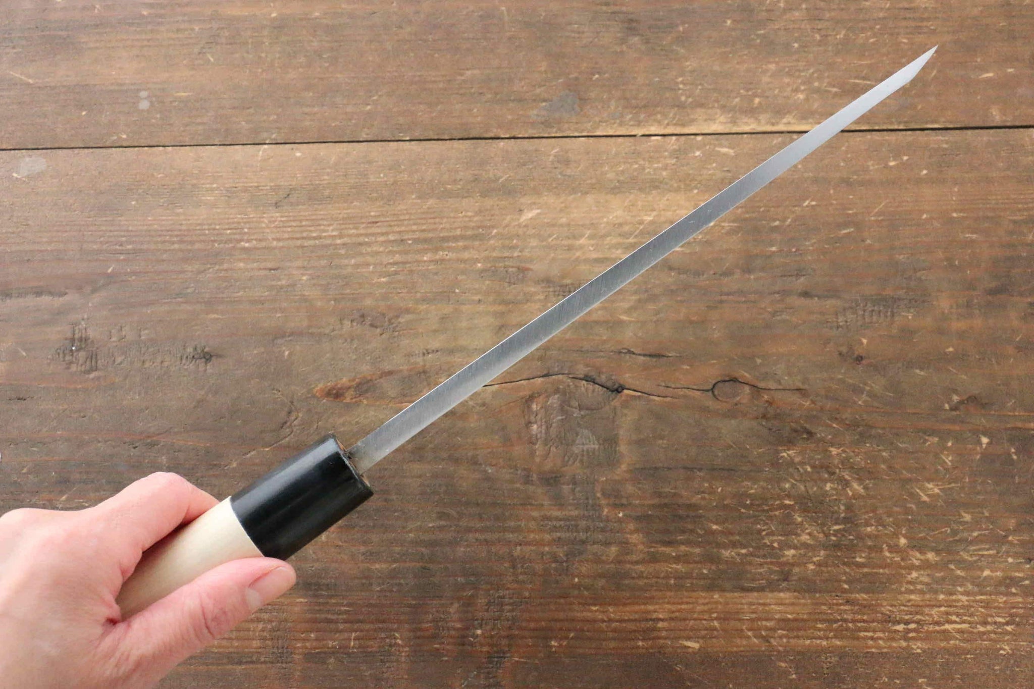 堺 孝行 霞研 白鋼 亀の彫刻入り 出刃包丁  朴柄 - 清助刃物