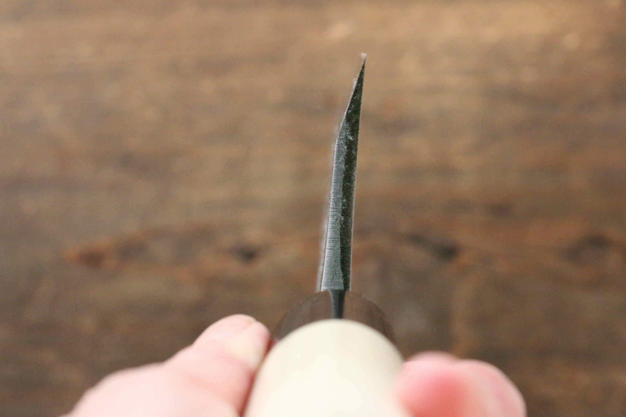 堺 孝行 霞研 白鋼 亀の彫刻入り 出刃包丁  朴柄 - 清助刃物