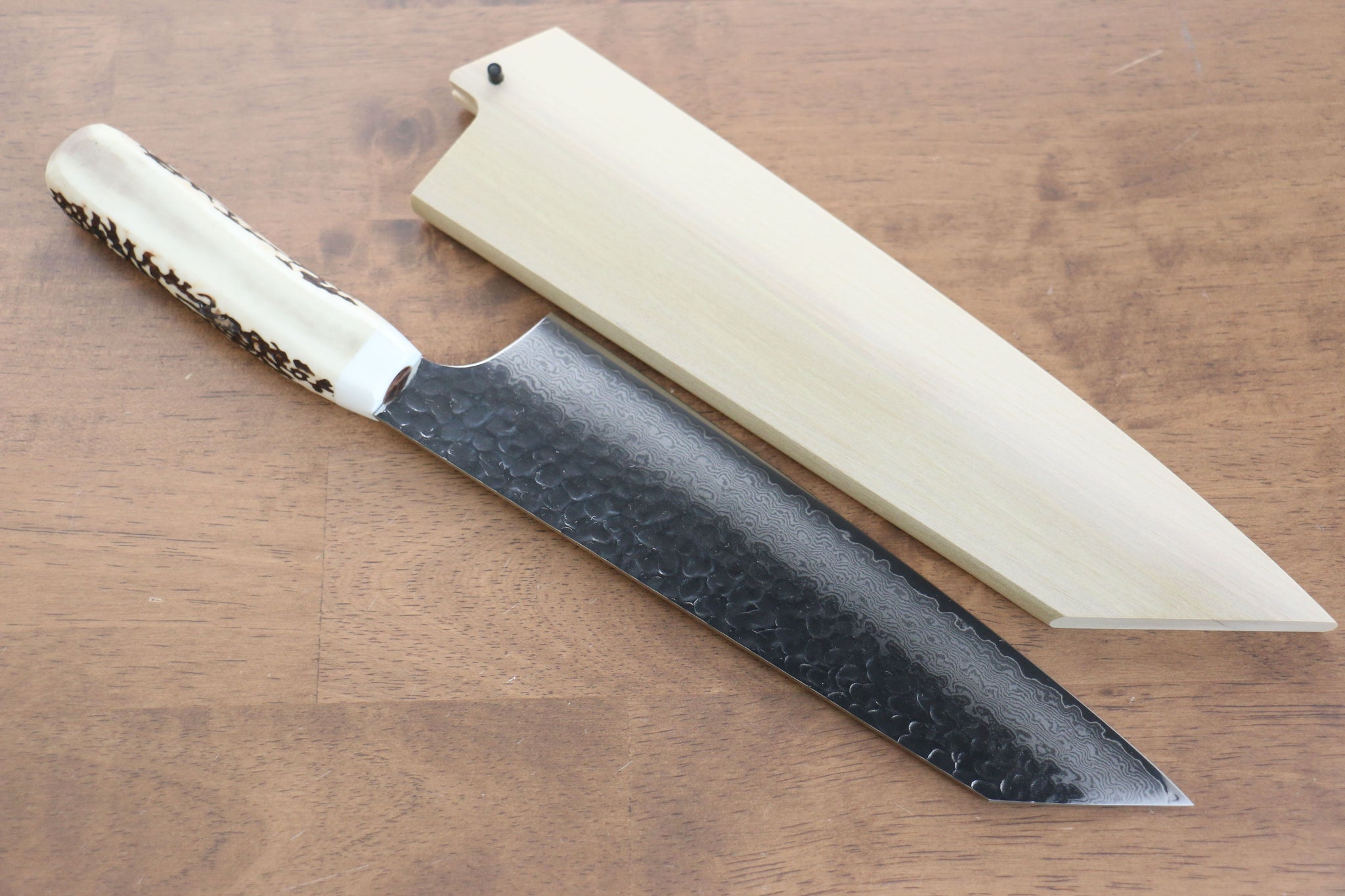 堺 孝行 V金10号 33層ダマスカス 剣型牛刀包丁  190mm 牛骨柄 鞘付き - 清助刃物